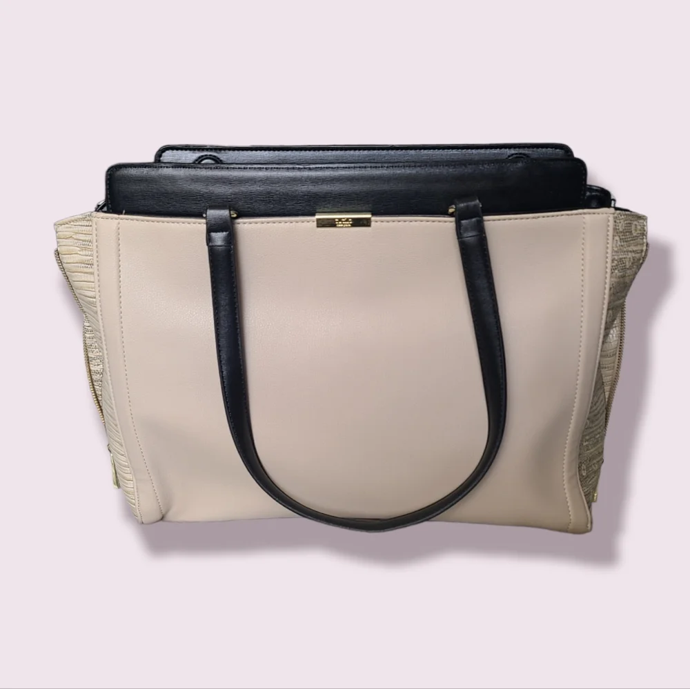 Laptop purse, business casual